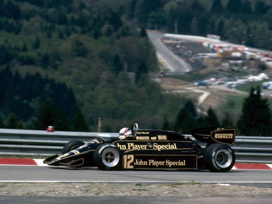  Lotus 92 1983 года  (фото 2 из 2)